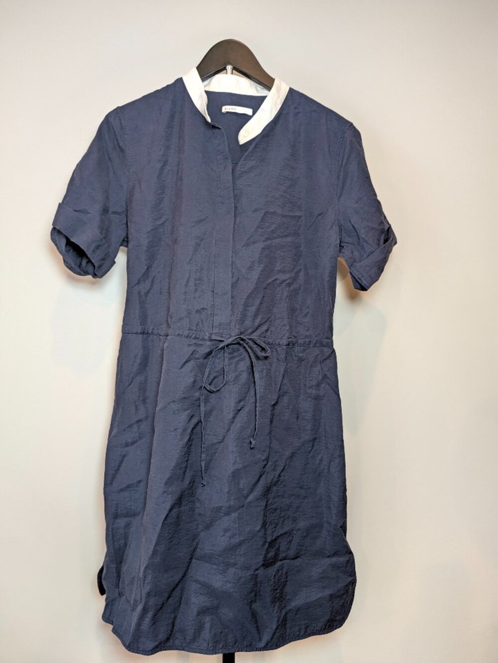 BLDWN Women's Size L Navy Blue Dress with White Collar Drawstring Waist